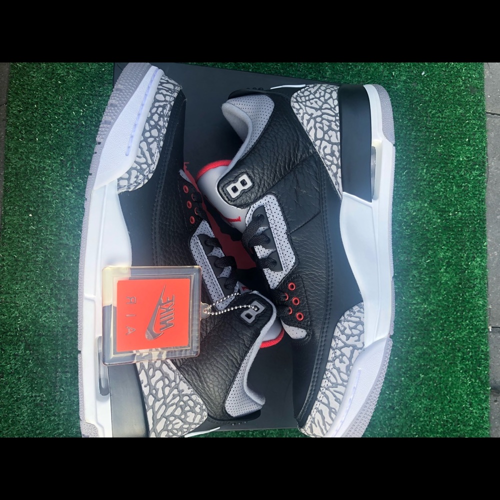 Jordan 3 black cement 2018